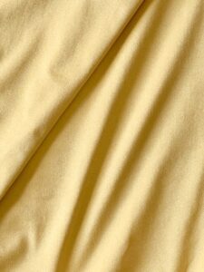 Giallo oro brillante